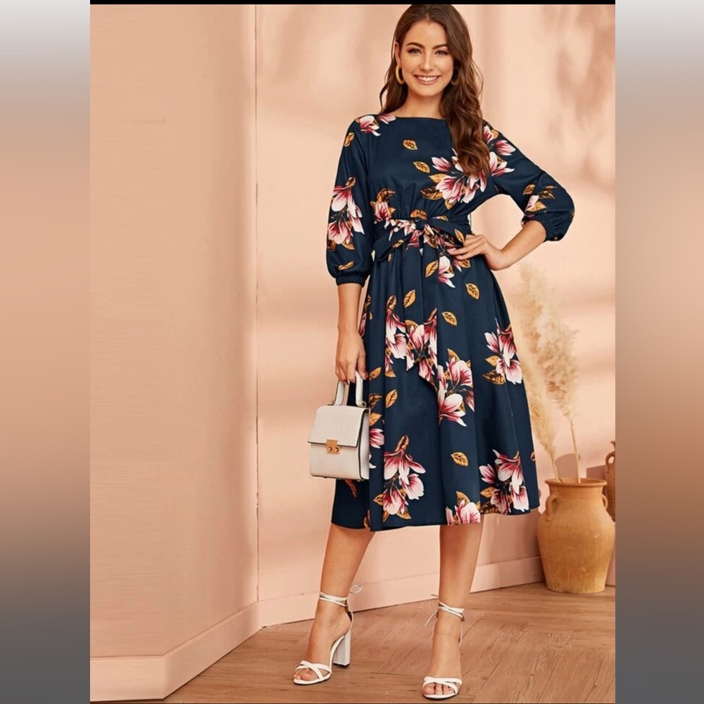•SOLD•Navy Floral Dress